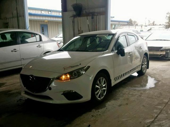 Продам Mazda 3 Sport 2016 года в Харькове