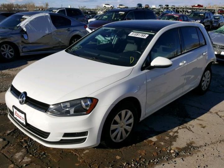 Продам Volkswagen Golf VII 2015 года в Харькове