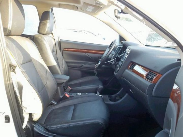 Продам Mitsubishi Outlander GT 2014 года в Харькове
