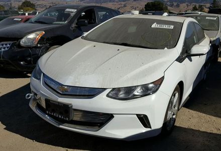 Продам Chevrolet Volt LT 2017 года в Харькове