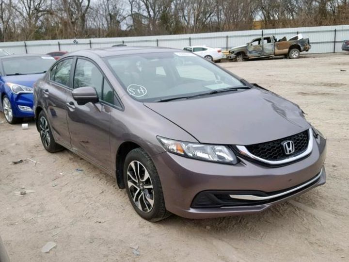 Продам Honda Civic EX 2015 года в Харькове