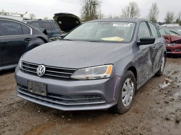 Продам Volkswagen Jetta 2015 года в Харькове