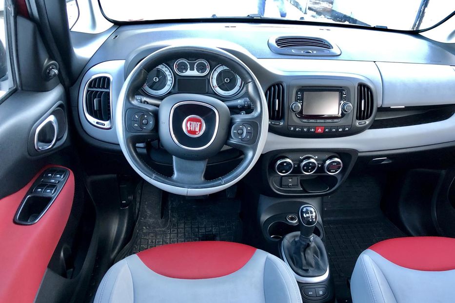 Продам Fiat 500 L Дизель 2013 года в Киеве