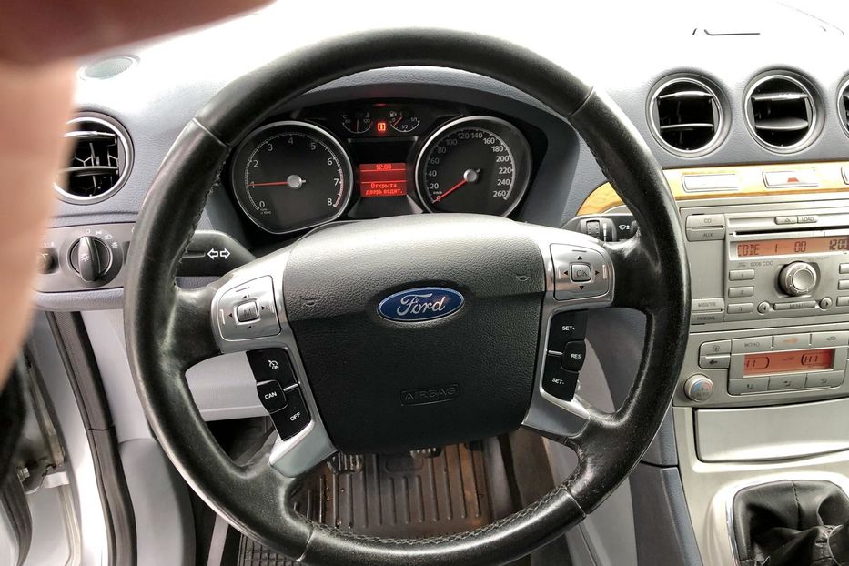 Продам Ford Galaxy Ghia 2007 года в Киеве