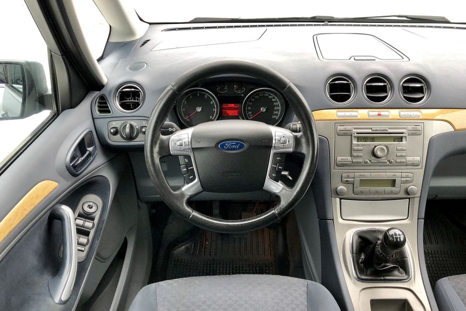 Продам Ford Galaxy Ghia 2007 года в Киеве