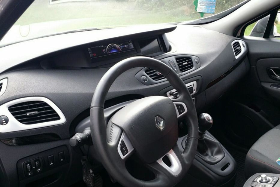 Продам Renault Grand Scenic Renault Grand Scenic 7 местный 2012 года в г. Нововолынск, Волынская область