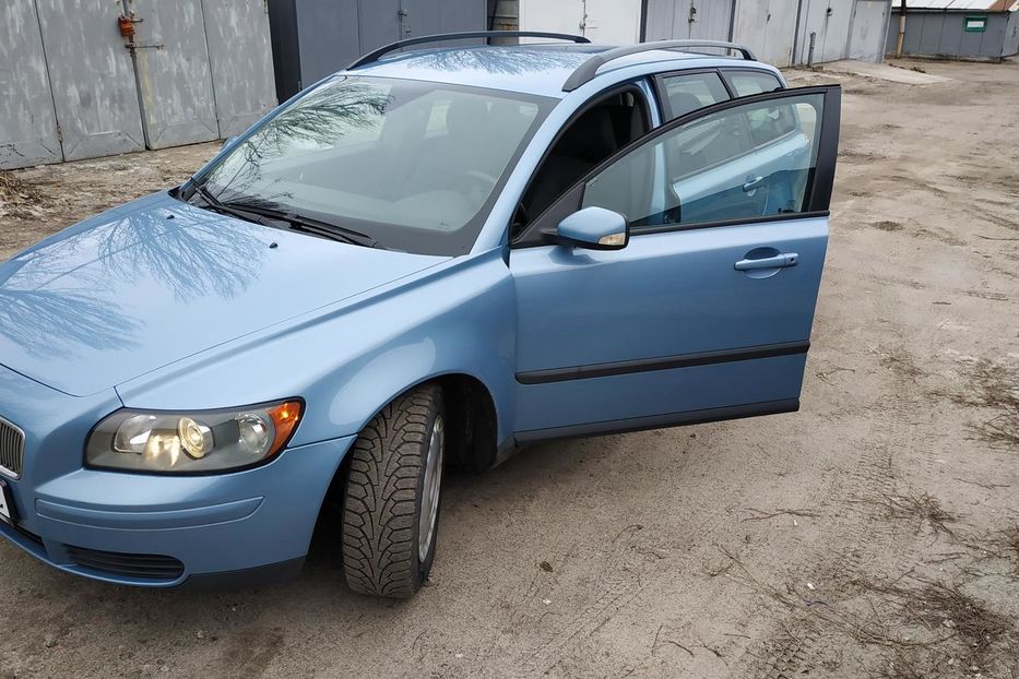 Продам Volvo V50 2.0d 2004 года в Днепре