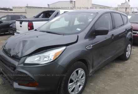 Продам Ford Escape S 2013 года в Киеве