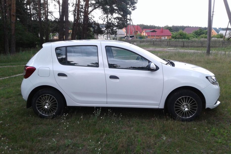 Продам Renault Sandero 2013 года в Луцке