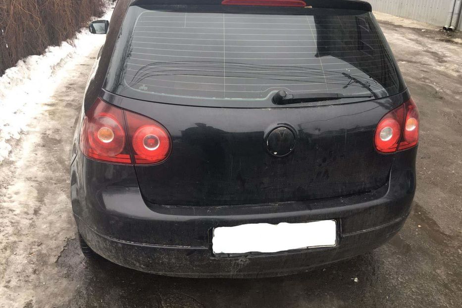 Продам Volkswagen Golf V 2004 года в Киеве