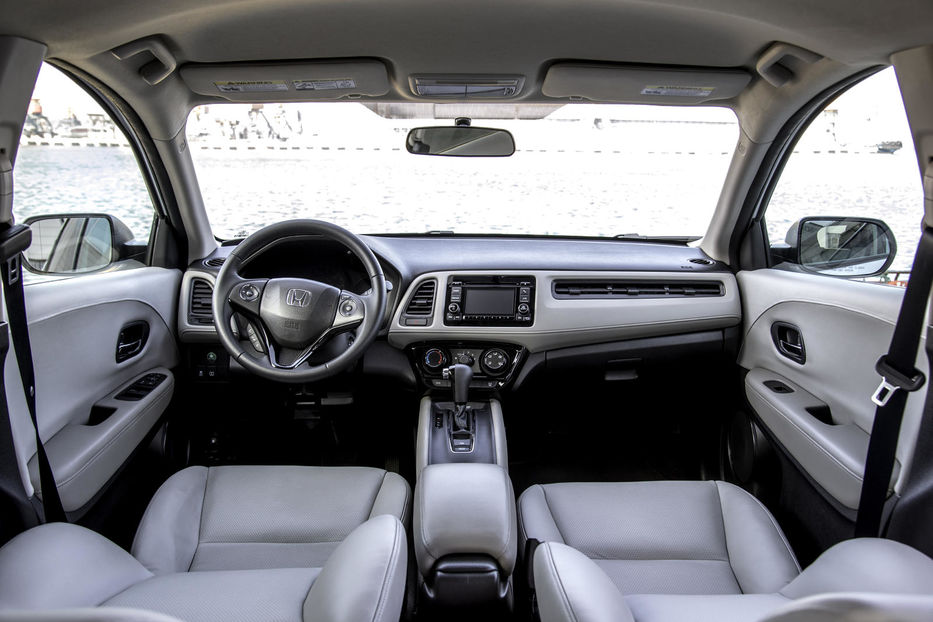Продам Honda HR-V LX 4WD 2016 года в Одессе
