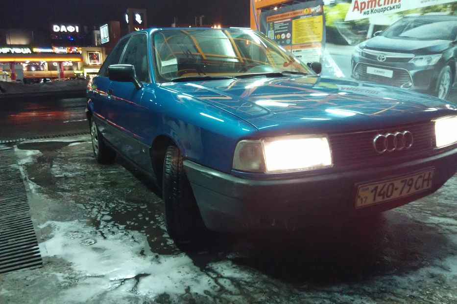Продам Audi 80 1988 года в Харькове