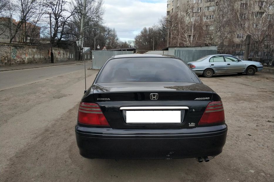 Продам Honda Accord 1999 года в Одессе