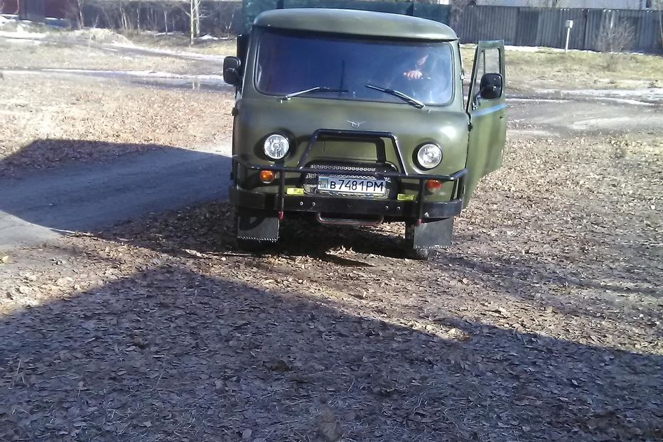 Продам УАЗ 452 груз. Бортовой 1985 года в г. Остер, Черниговская область