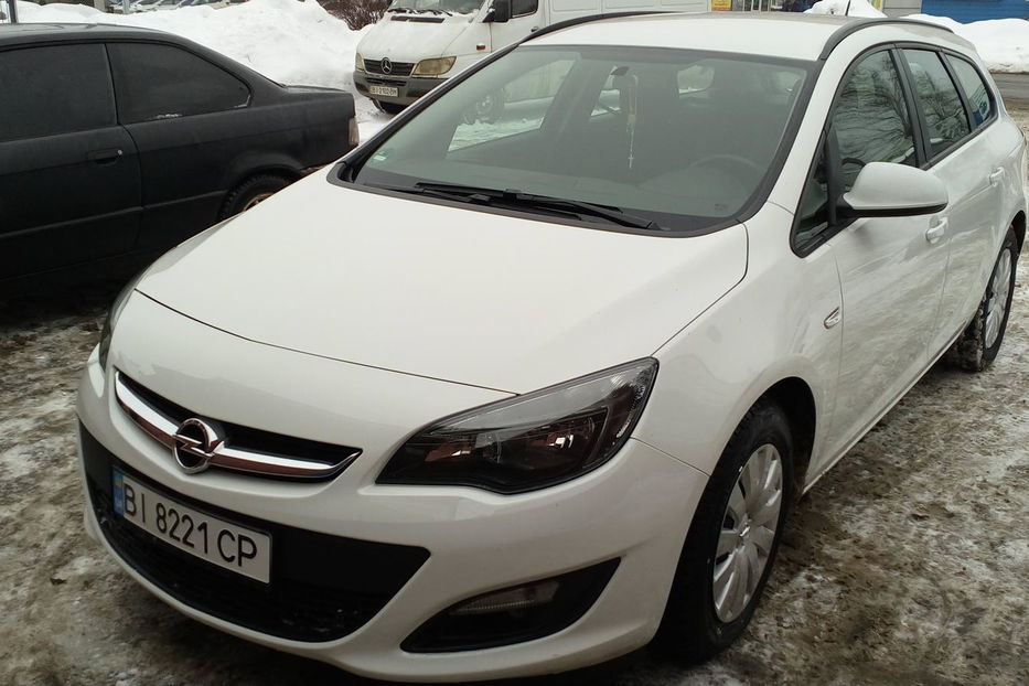 Продам Opel Astra J 2014 года в Полтаве