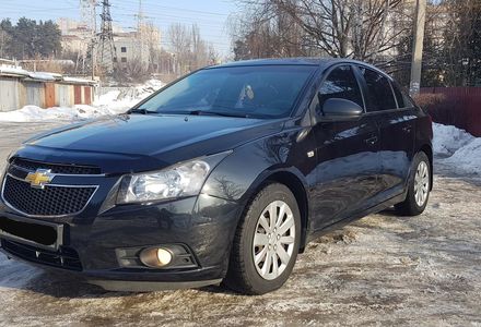 Продам Chevrolet Cruze LT 2010 года в Киеве