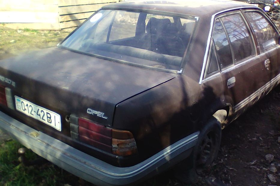 Продам Opel Rekord 1982 года в Одессе