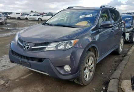 Продам Toyota Rav 4 Limited 2015 года в Харькове