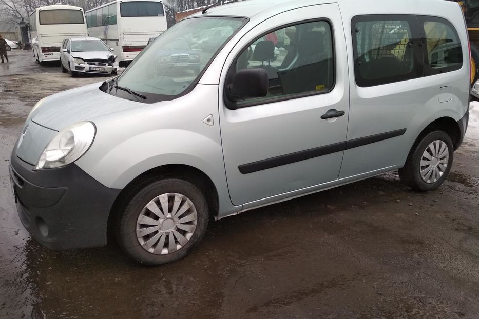 Продам Renault Kangoo пасс. 2009 года в Полтаве