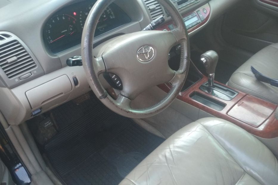 Продам Toyota Camry 2004 года в Киеве