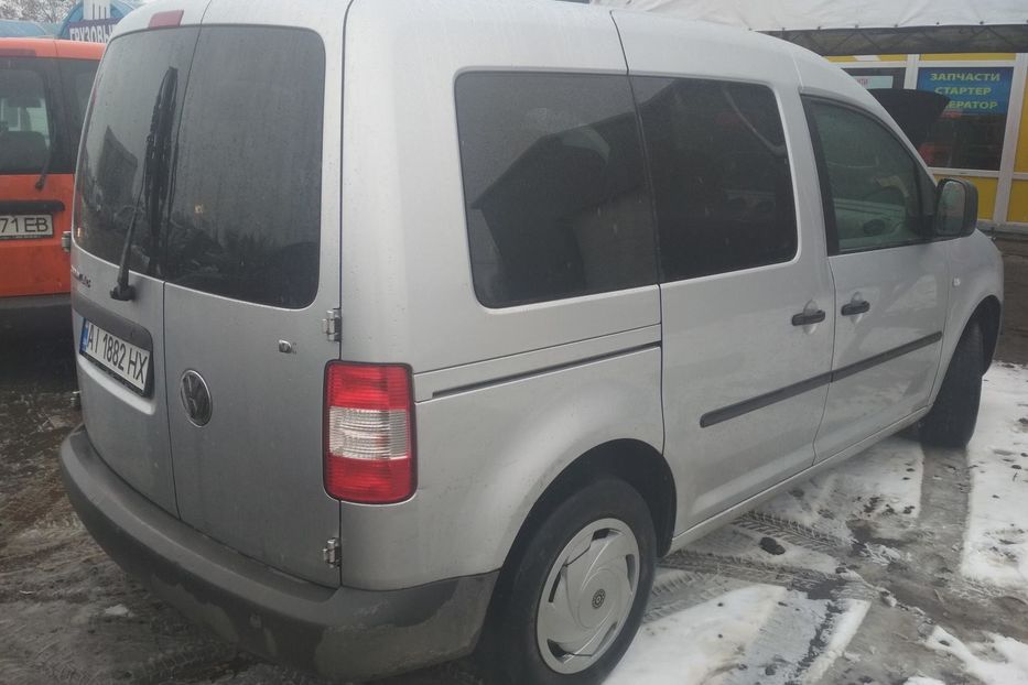 Продам Volkswagen Caddy пасс. 2006 года в Киеве