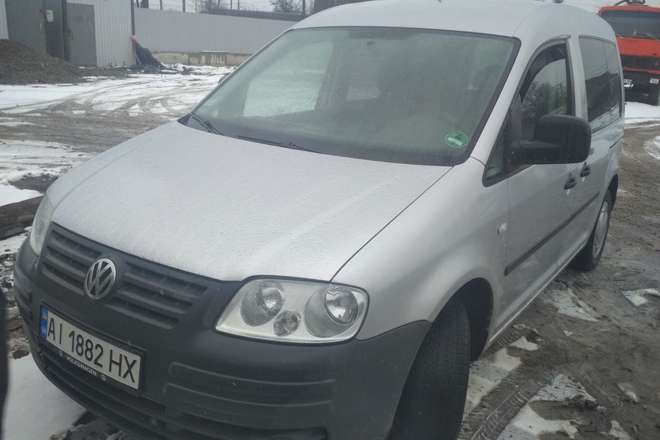 Продам Volkswagen Caddy пасс. 2006 года в Киеве