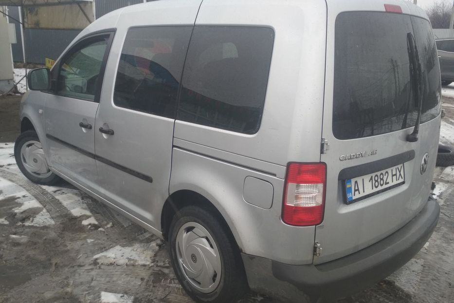 Продам Volkswagen Caddy пасс. 2006 года в Киеве