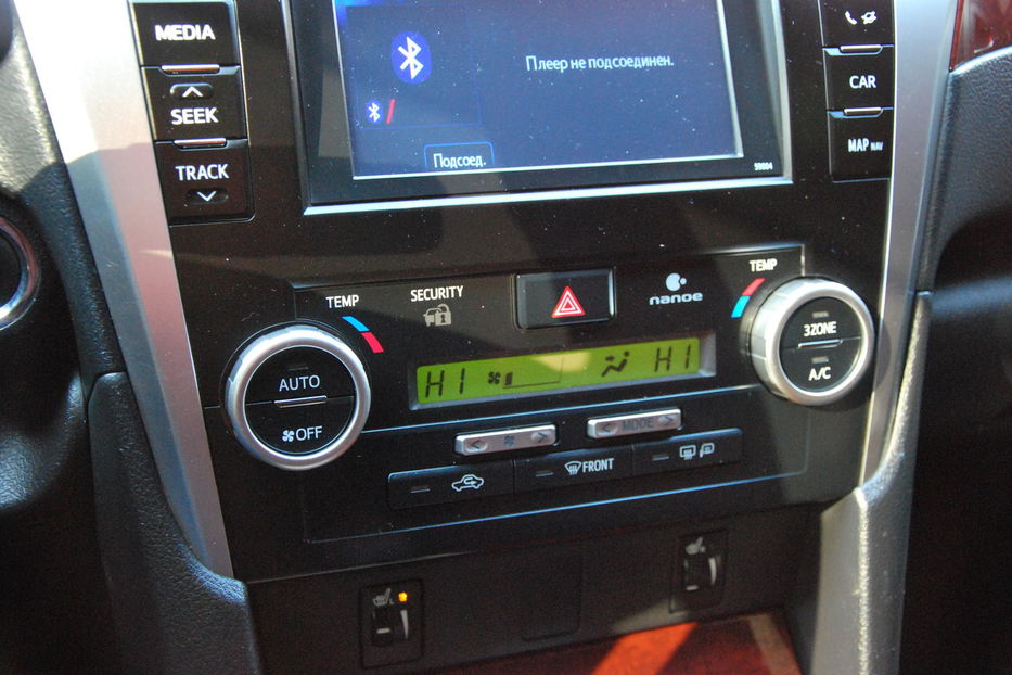 Продам Toyota Camry FULL 2012 года в Киеве