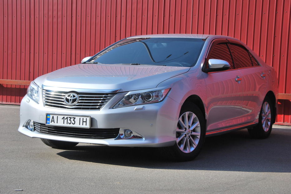 Продам Toyota Camry FULL 2012 года в Киеве