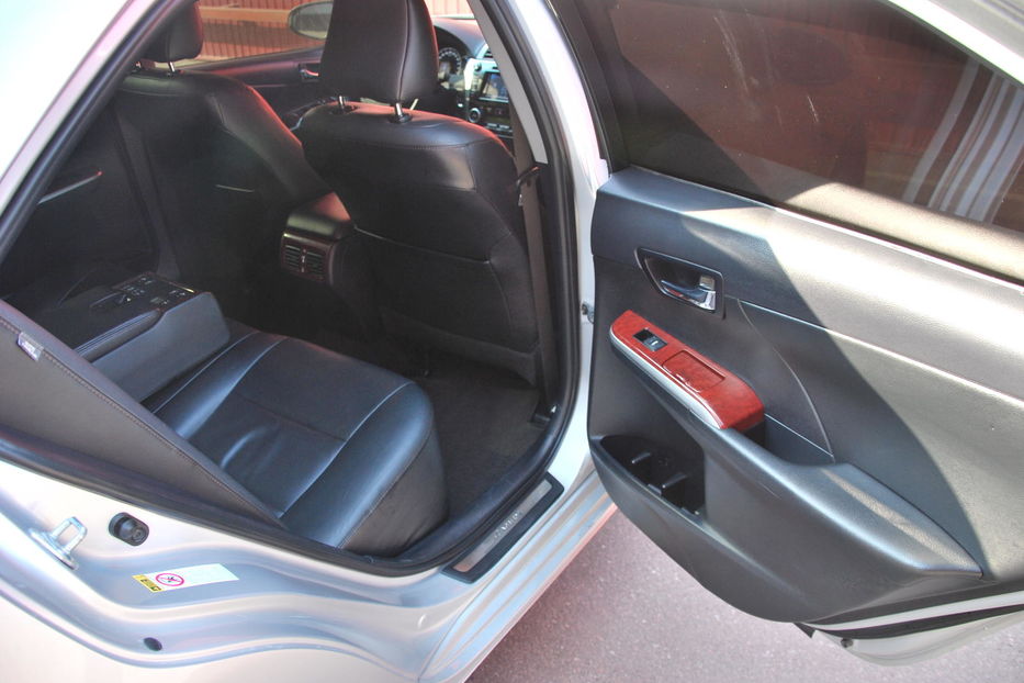 Продам Toyota Camry FULL 2012 года в Киеве