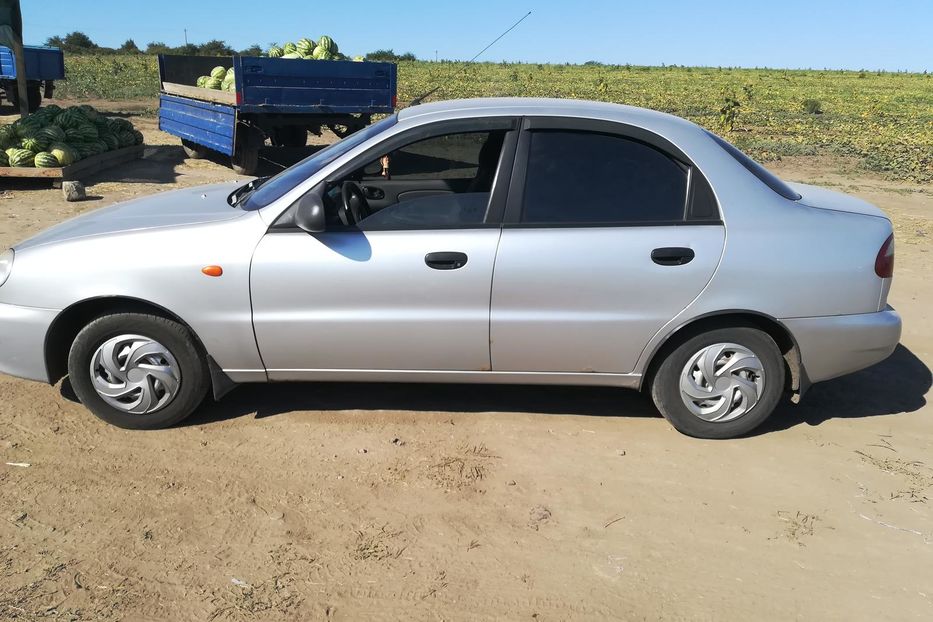 Продам Daewoo Lanos 2009 года в Киеве