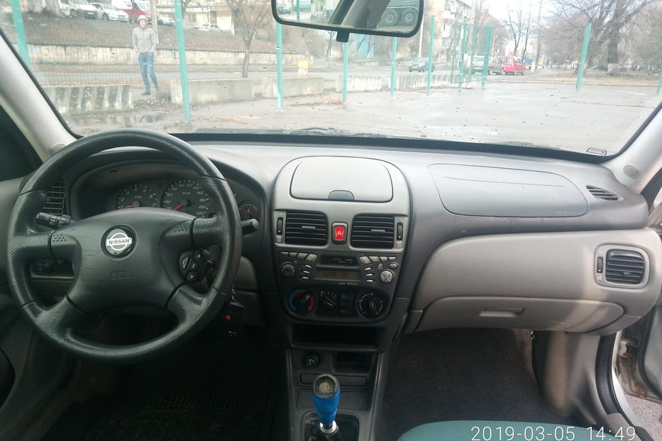 Продам Nissan Almera 2001 года в Киеве