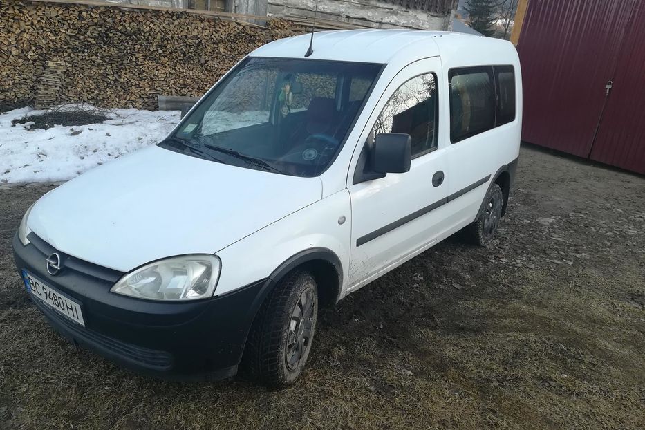 Продам Opel Combo пасс. 2004 года в г. Самбор, Львовская область