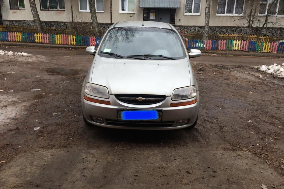 Продам Chevrolet Aveo 2004 года в Харькове