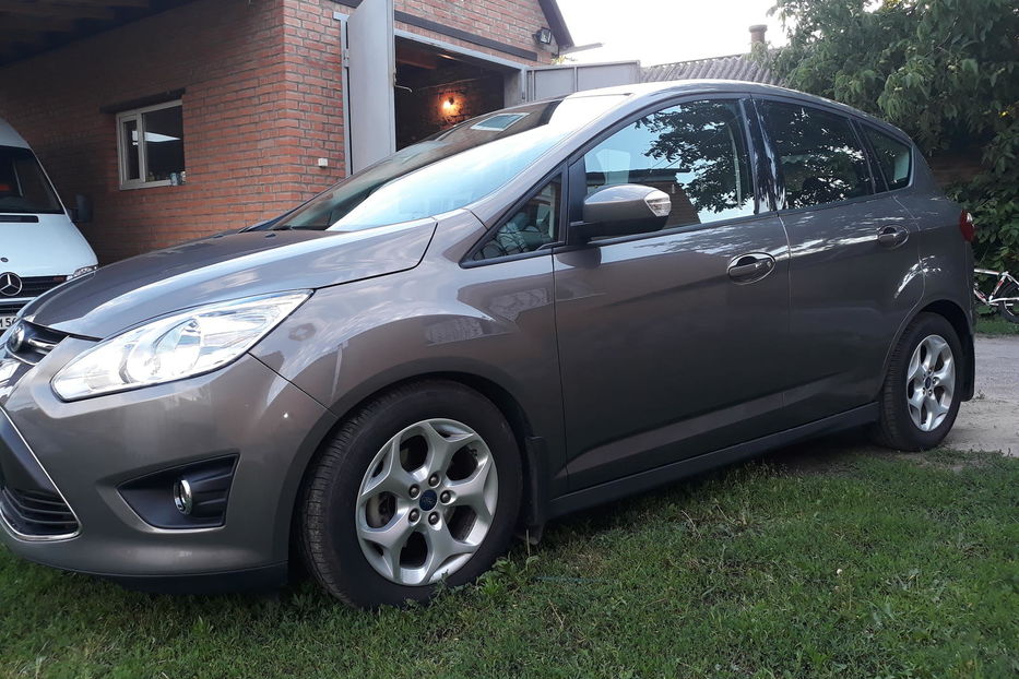 Продам Ford C-Max Trend+ 2014 года в г. Ромны, Сумская область