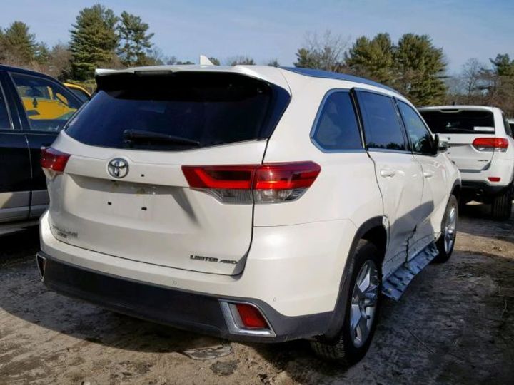 Продам Toyota Highlander Limited 2017 года в Харькове