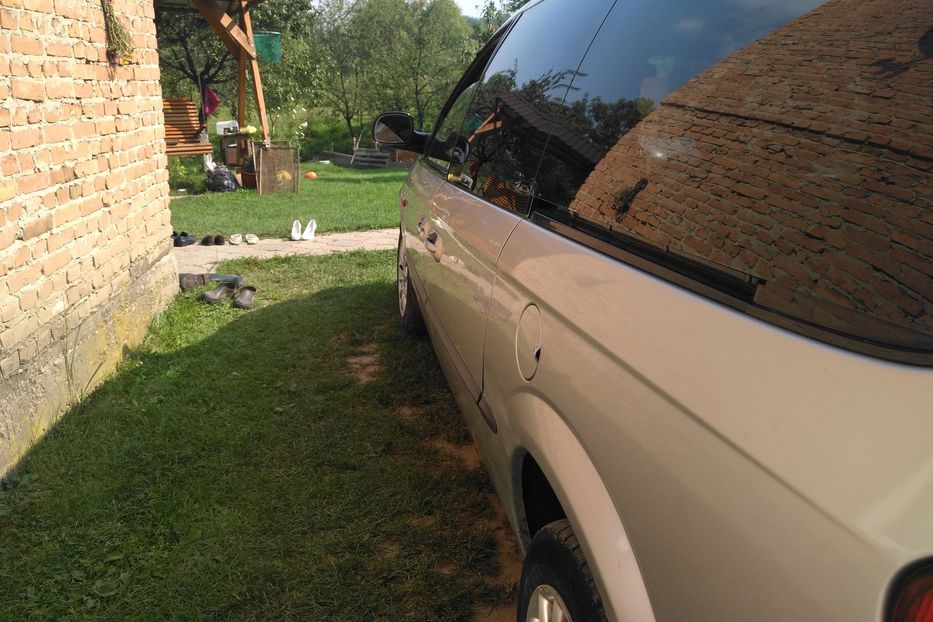 Продам Chrysler Grand Voyager 2002 года в Львове