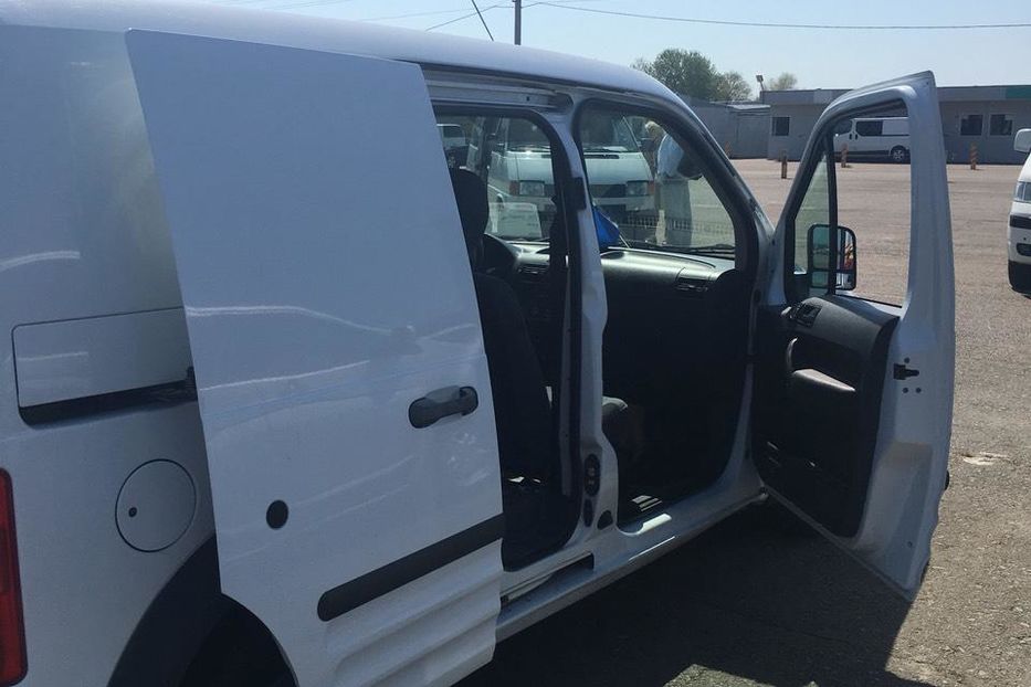 Продам Ford Transit Connect груз. Фургон 2008 года в Киеве