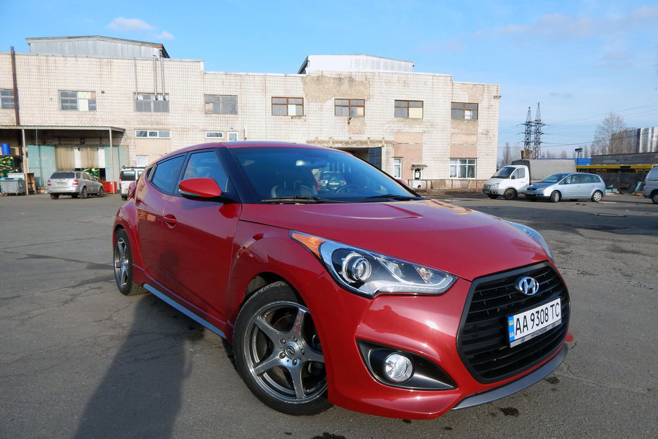 Продам Hyundai Veloster turbo. 183 Л.С.   2016 года в Киеве