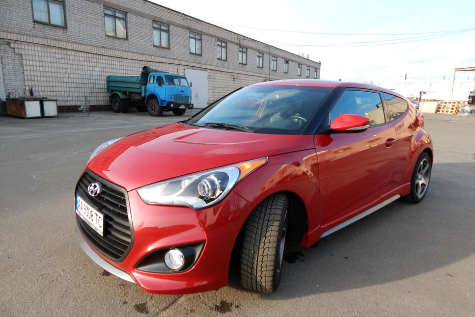 Продам Hyundai Veloster turbo. 183 Л.С.   2016 года в Киеве