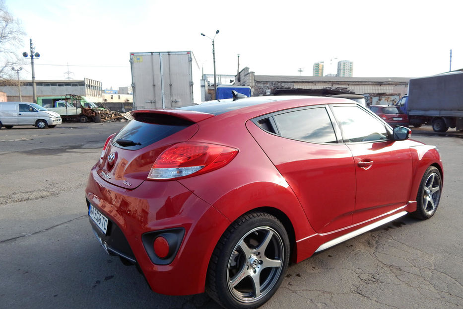 Продам Hyundai Veloster turbo. 183 Л.С.   2016 года в Киеве