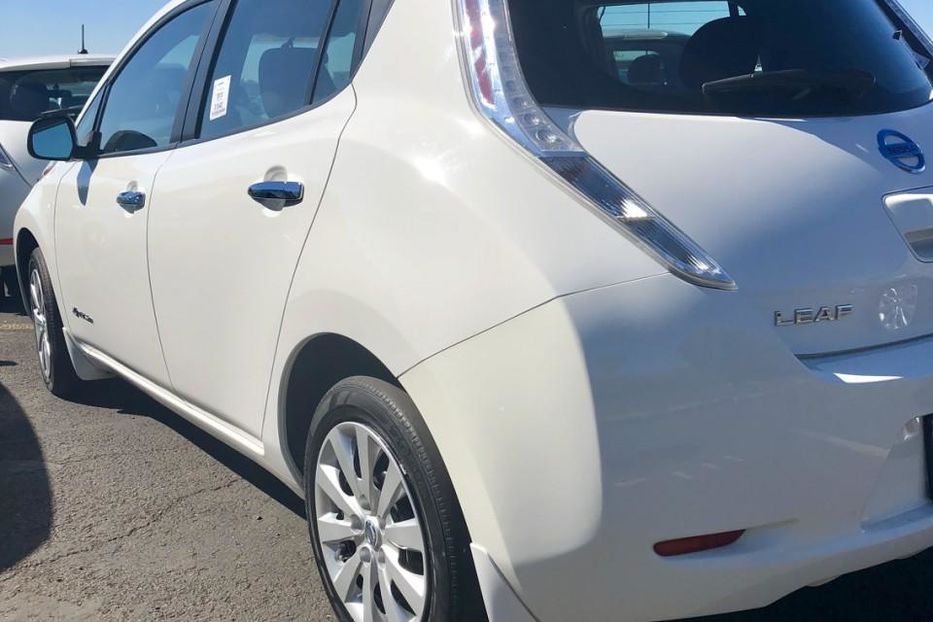 Продам Nissan Leaf 2015 года в Киеве