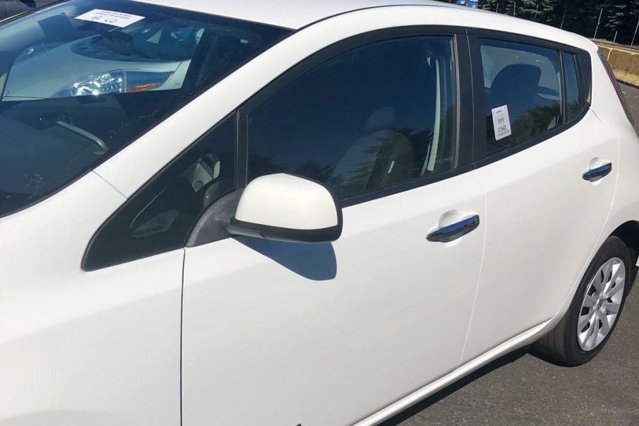 Продам Nissan Leaf 2015 года в Киеве