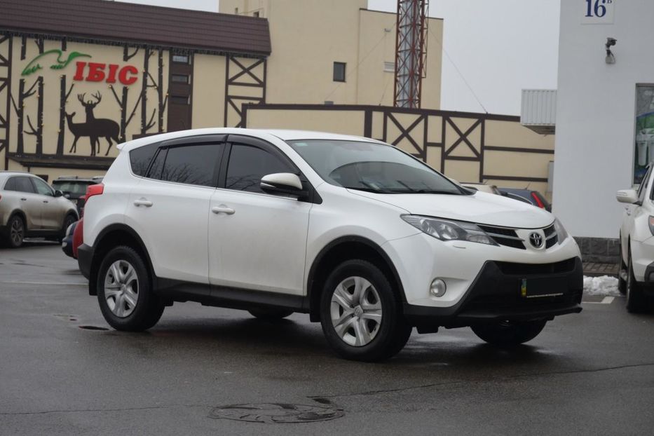 Продам Toyota Rav 4 Classic 2013 года в Киеве