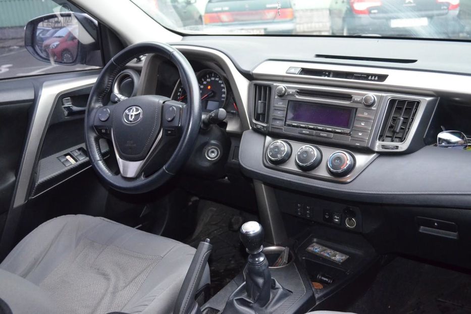 Продам Toyota Rav 4 Classic 2013 года в Киеве