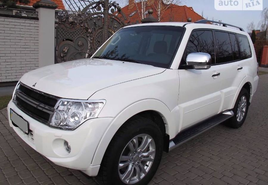 Продам Mitsubishi Pajero Wagon ULTIMATE 2014 2014 года в Киеве