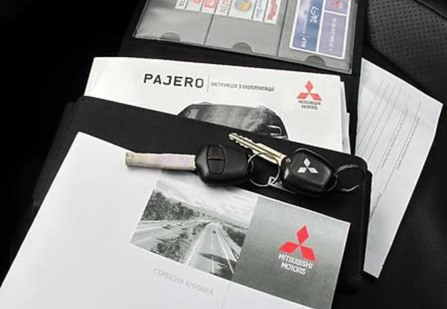 Продам Mitsubishi Pajero Wagon ULTIMATE 2014 2014 года в Киеве