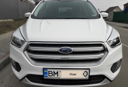Продам Ford Escape SE Ecoboost 4WD 2017 года в г. Ахтырка, Сумская область