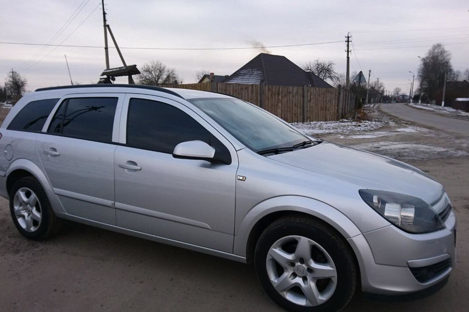 Продам Opel Astra H 2005 года в Харькове
