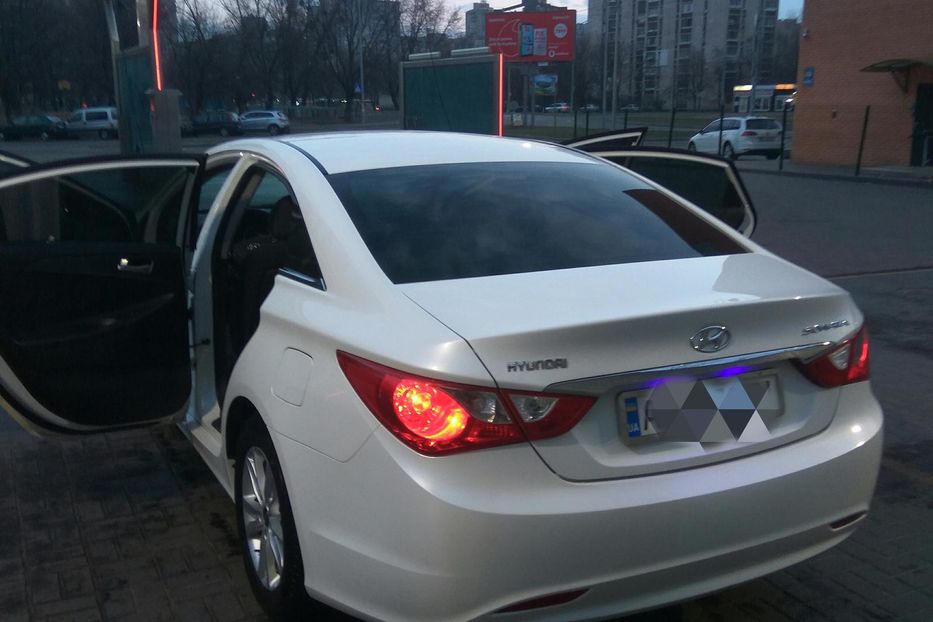 Продам Hyundai Sonata 2 2012 года в Киеве